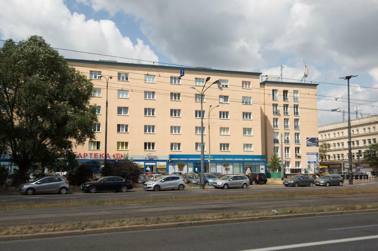 Shortstaypoland Staszica وارسو المظهر الخارجي الصورة